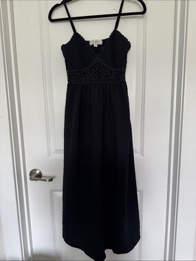 Black adjustable Spaghetti-Strap Dress with Lace Bodice Size Small